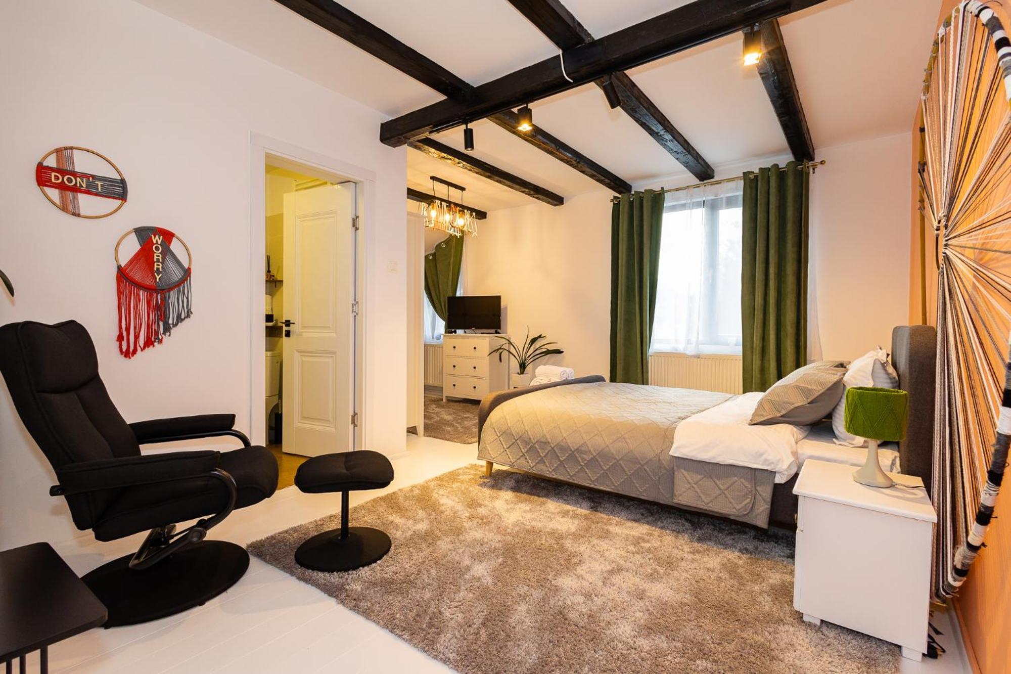 Bed and Breakfast In Longfield Town Kimpulung Mołdawski Zewnętrze zdjęcie